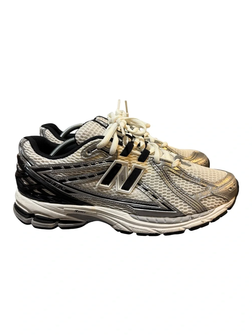 New Balance 1906R Silver Metallic Black Running Shoes Men’s Sz 11.5 - Picture 5 of 8